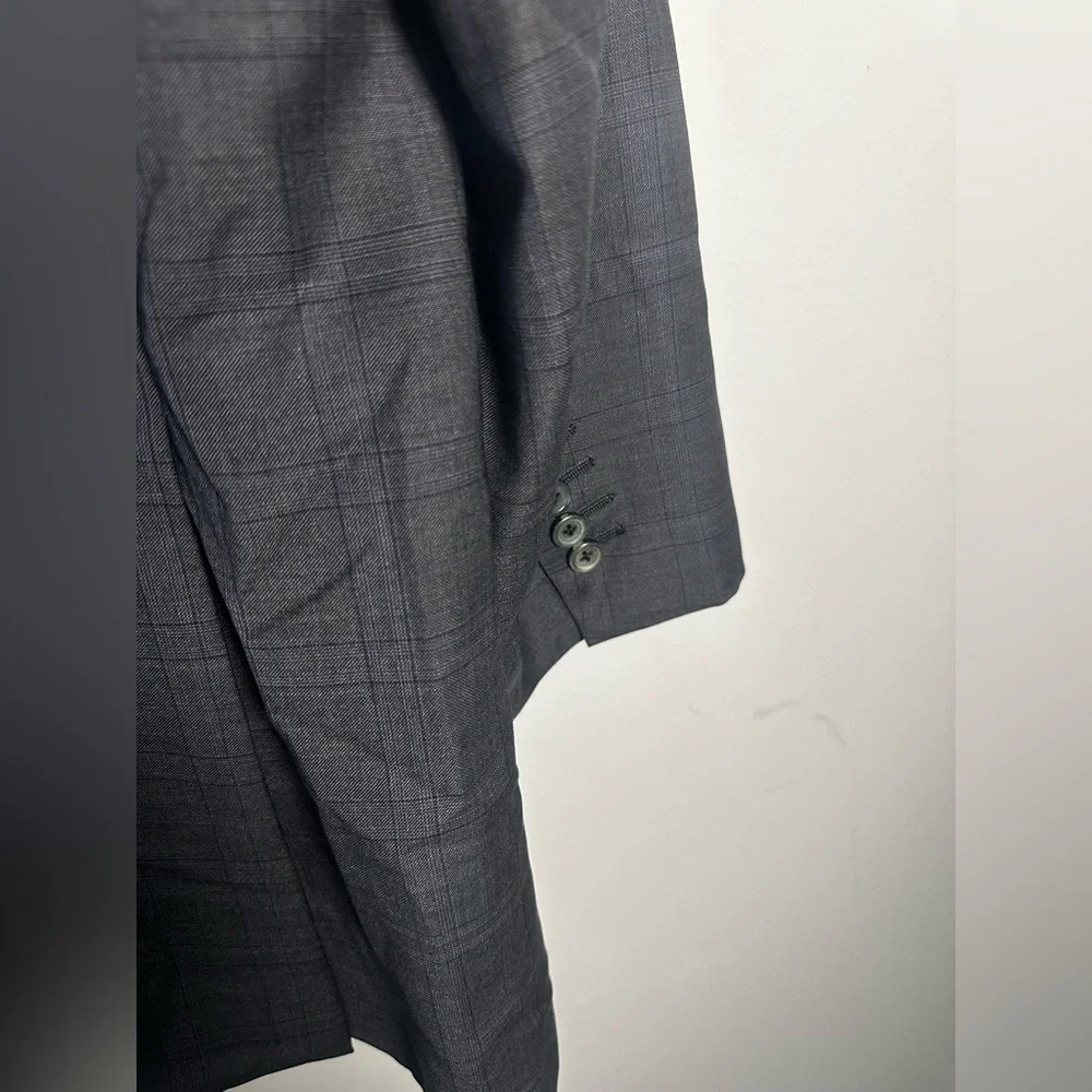Brioni‎ Mens Gray Plaid Wool 2-Button Blazer Sport Coat Jacket 50L Made in Italy